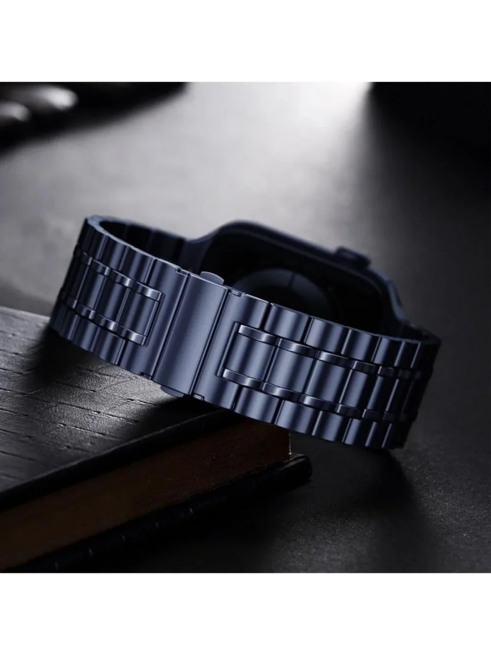 Stylish Stainless Steel Apple Watch Band for Men & Women, 40mm-42mm, Blue